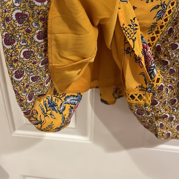 Francesca’s Bailee Ladder Crochet Floral Mix Knit Dress - Picture 7 of 10